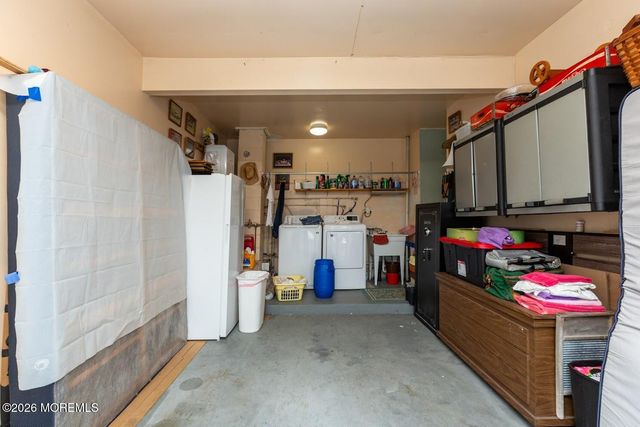 11 Palmetto Point Street, Toms River, NJ 08757