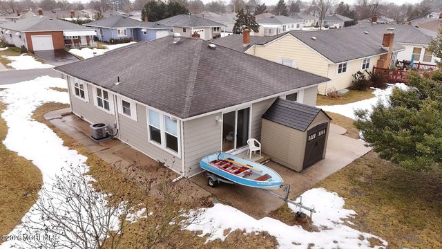 11 Palmetto Point Street, Toms River, NJ 08757