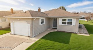 11 Palmetto Point Street, Toms River, NJ 08757