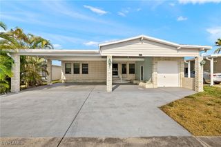 106 Oceans BLVD 106, Naples, FL 34104