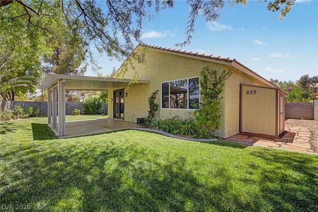 474 Kirkstone Way, Las Vegas, NV 89123