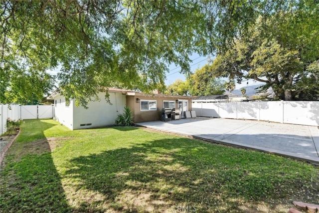 3025 N Alameda, San Bernardino, CA 92404