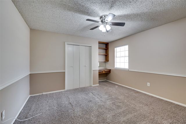 504 S Colonial Drive, Cleburne, TX 76033