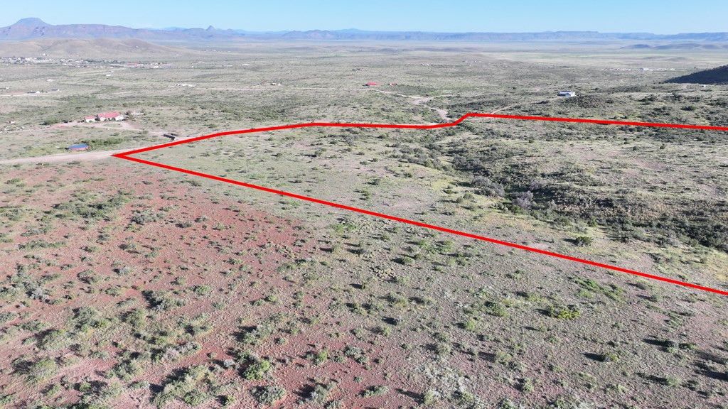 Image 2 of property listing at Tract 39 Sierra la Rana, Alpine, TX 79830