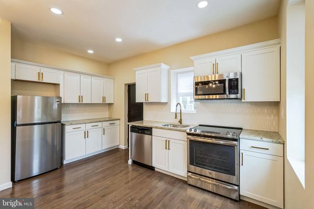 101 N VOGDES ST, Philadelphia, PA 19139