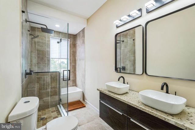 101 N VOGDES ST, Philadelphia, PA 19139