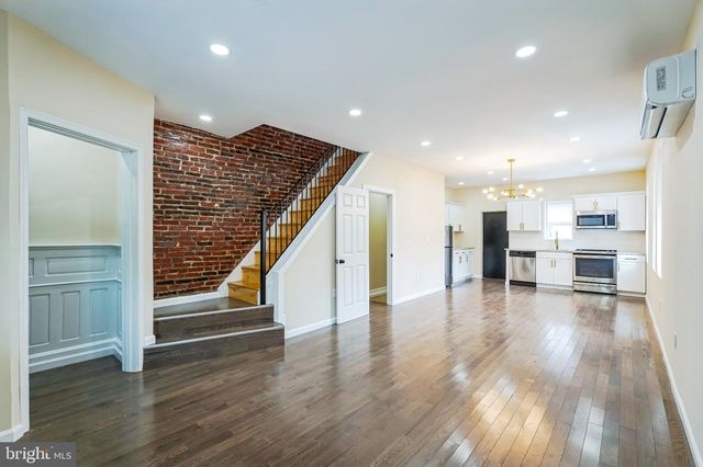 101 N VOGDES ST, Philadelphia, PA 19139