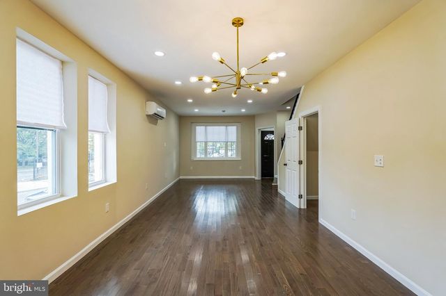 101 N VOGDES ST, Philadelphia, PA 19139