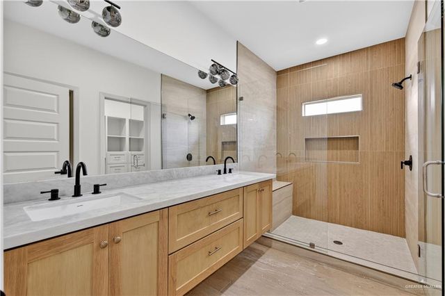 1106 Magnolia Street, Mission, TX 78573