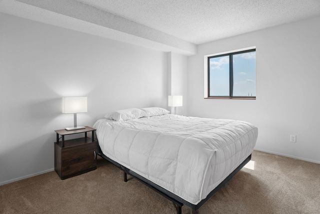 78 10th Street E 2104, Saint Paul, MN 55101