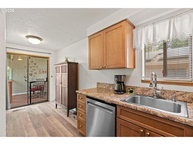 3428 Se 153RD Ave, Portland, OR 97236