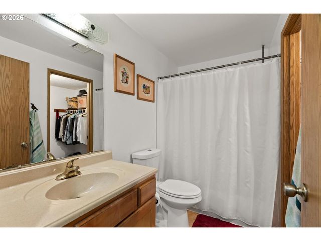 3428 Se 153RD Ave, Portland, OR 97236