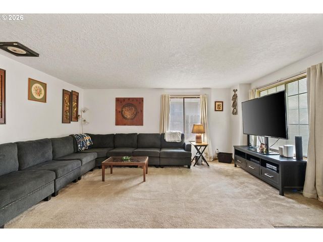 3428 Se 153RD Ave, Portland, OR 97236
