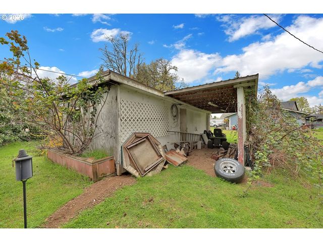 1215 IRVING Rd, Eugene, OR 97404