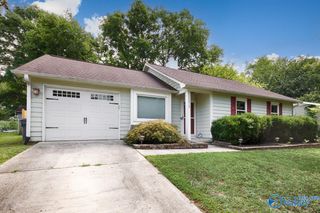 13919 Hurstland Drive, Huntsville, AL 35803