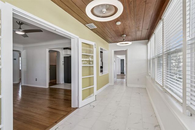 1322 48TH AVENUE N, St Petersburg, FL 33703