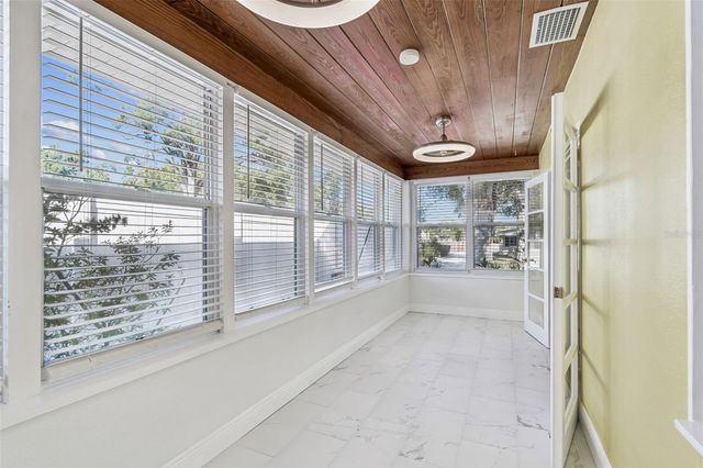 1322 48TH AVENUE N, St Petersburg, FL 33703