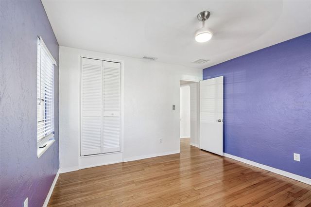 1322 48TH AVENUE N, St Petersburg, FL 33703