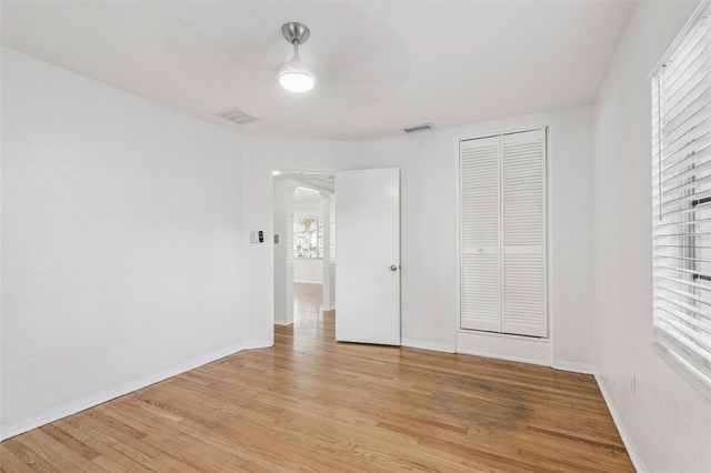 1322 48TH AVENUE N, St Petersburg, FL 33703