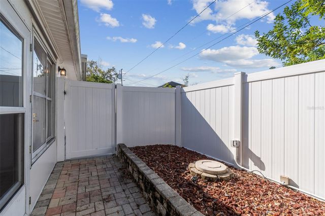 1322 48TH AVENUE N, St Petersburg, FL 33703