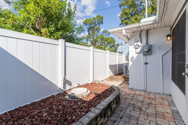 1322 48TH AVENUE N, St Petersburg, FL 33703