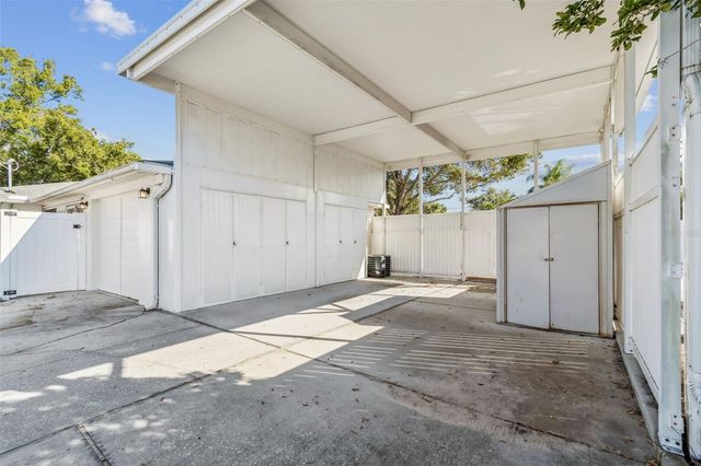 1322 48TH AVENUE N, St Petersburg, FL 33703