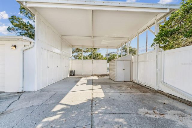 1322 48TH AVENUE N, St Petersburg, FL 33703