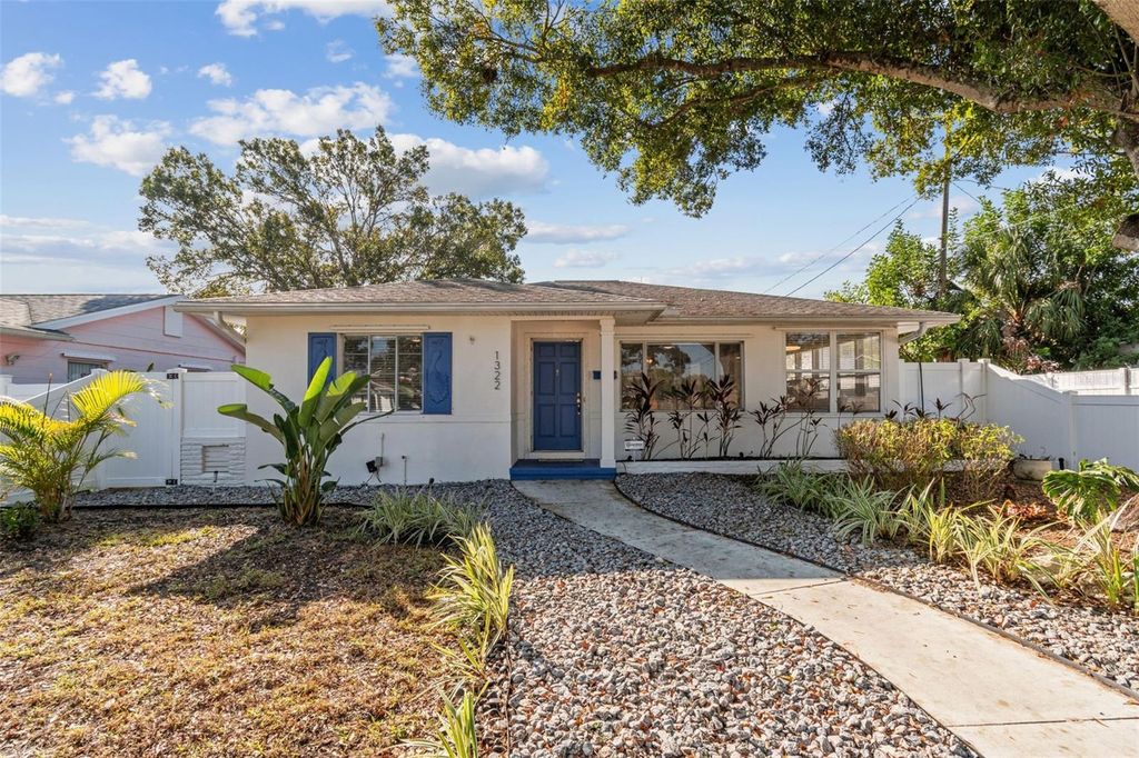 1322 48TH AVENUE N, St Petersburg, FL 33703