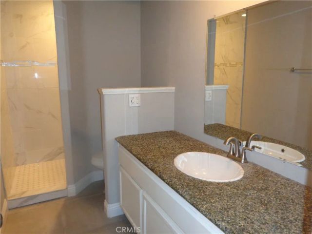 12744 Running Deer, Apple Valley, CA 92308