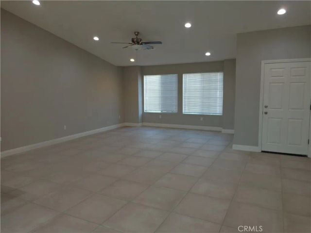 12744 Running Deer, Apple Valley, CA 92308