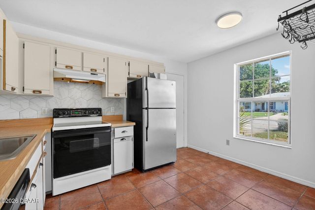 1133 Squirrel Nest Lane, Port Orange, FL 32129