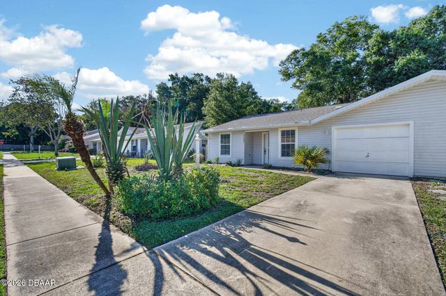 1133 Squirrel Nest Lane, Port Orange, FL 32129