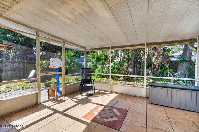 1133 Squirrel Nest Lane, Port Orange, FL 32129