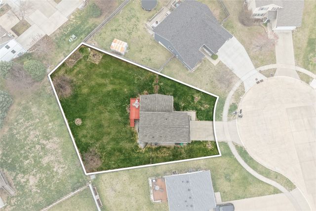 3123 SW Chestnut Court, Ankeny, IA 50023
