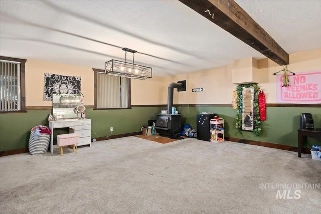 166 W 300 S, Jerome, ID 83338