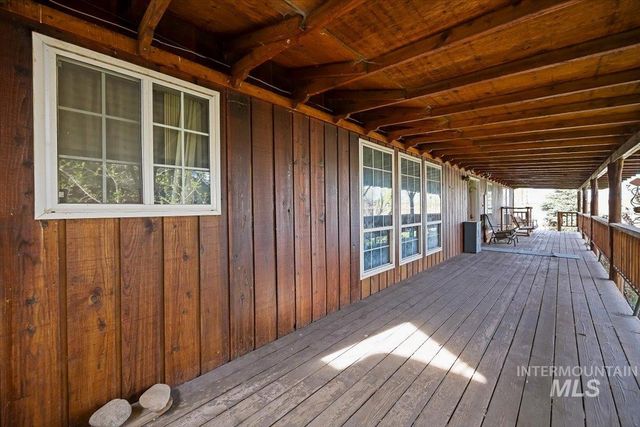 166 W 300 S, Jerome, ID 83338
