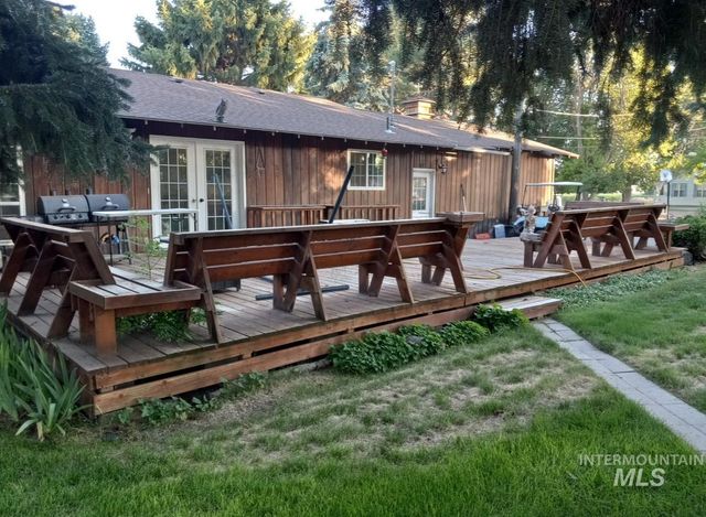 166 W 300 S, Jerome, ID 83338