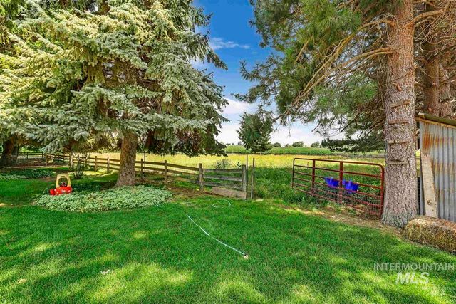 166 W 300 S, Jerome, ID 83338