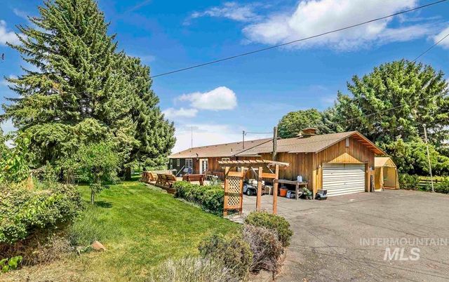 166 W 300 S, Jerome, ID 83338