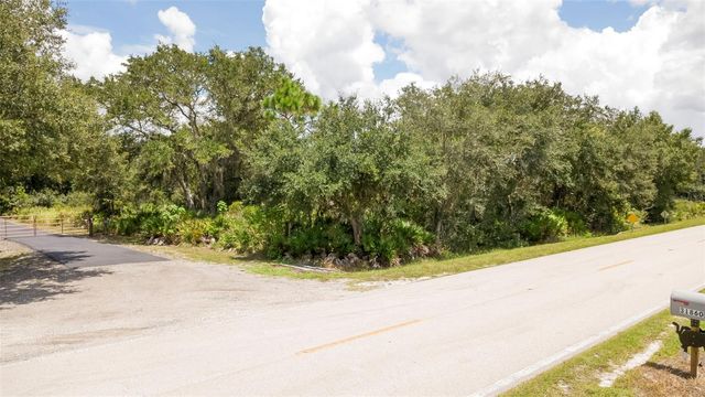 31900 WASHINGTON LOOP ROAD, Punta Gorda, FL 33982