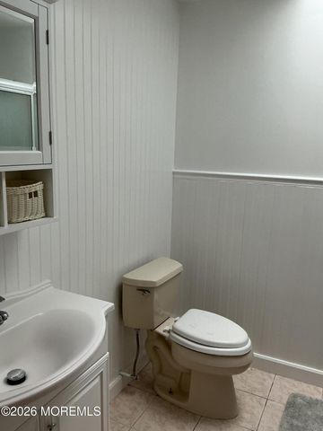 14 Gorginio Drive, Toms River, NJ 08757