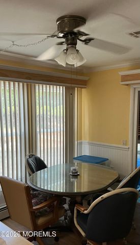 14 Gorginio Drive, Toms River, NJ 08757