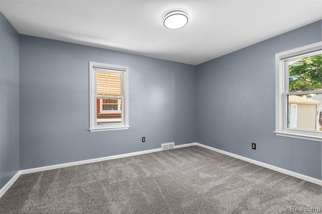 2100 21st Street, Wyandotte, MI 48192