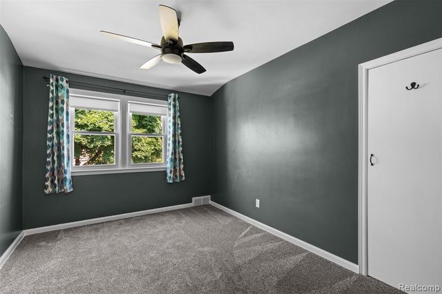 2100 21st Street, Wyandotte, MI 48192