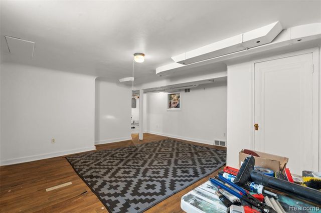 2100 21st Street, Wyandotte, MI 48192