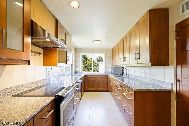 3968 Aloha LN, Bonita Springs, FL 34134