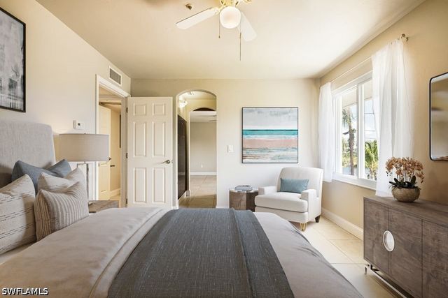 3968 Aloha LN, Bonita Springs, FL 34134