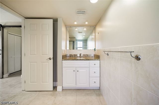 3968 Aloha LN, Bonita Springs, FL 34134