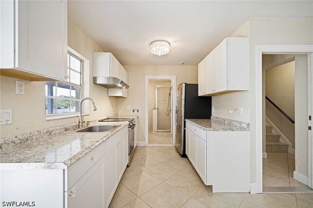 3968 Aloha LN, Bonita Springs, FL 34134