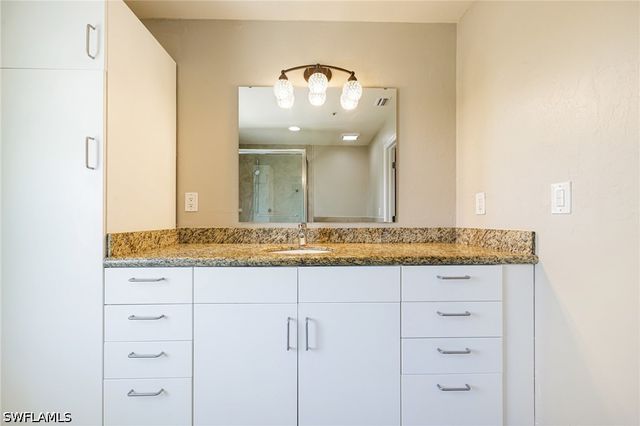 3968 Aloha LN, Bonita Springs, FL 34134